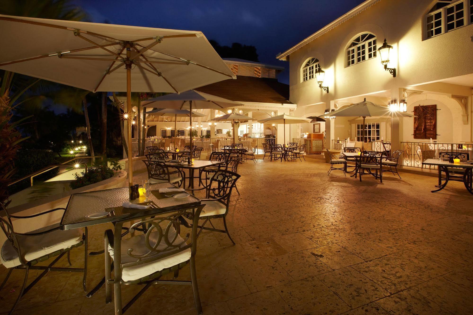 The Cove Suites At Blue Waters St. John's Exterior foto